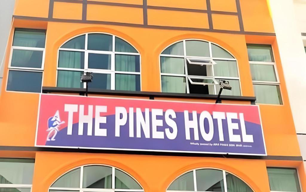 The Pines Hotel Kampung Kuala Terla Екстер'єр фото