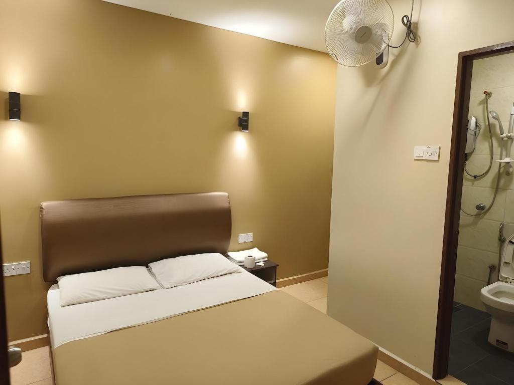 The Pines Hotel Kampung Kuala Terla Екстер'єр фото